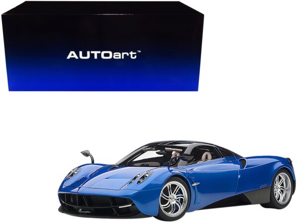 12232_57169843.jpg Pagani Huayra Metallic Blue with Black Top and Silver Wheels 1/12 Model Car by Autoart